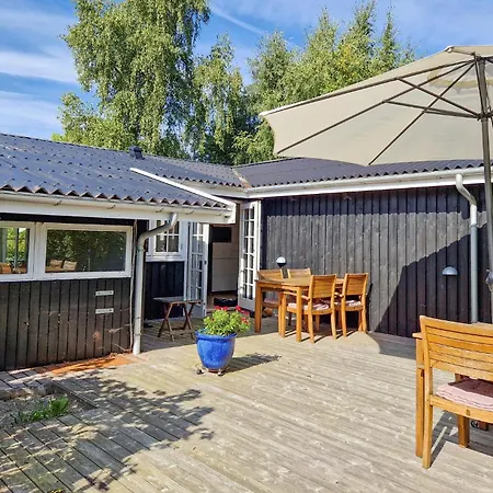 Amazing Home In Graested With Wifi